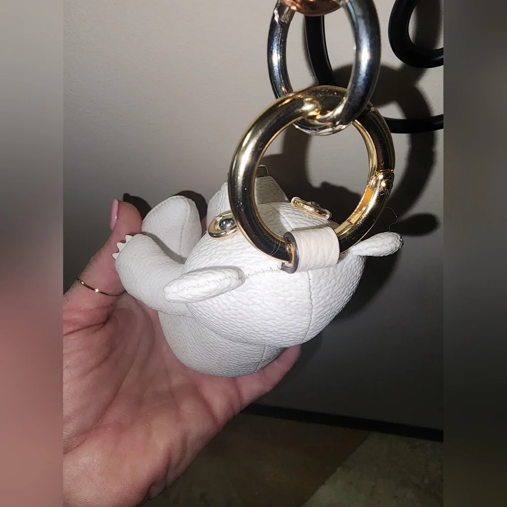 Coach Signature C White Cream Leather Mixed Metals Bear Purse Charm Keychain NEW - Picture 10 of 17